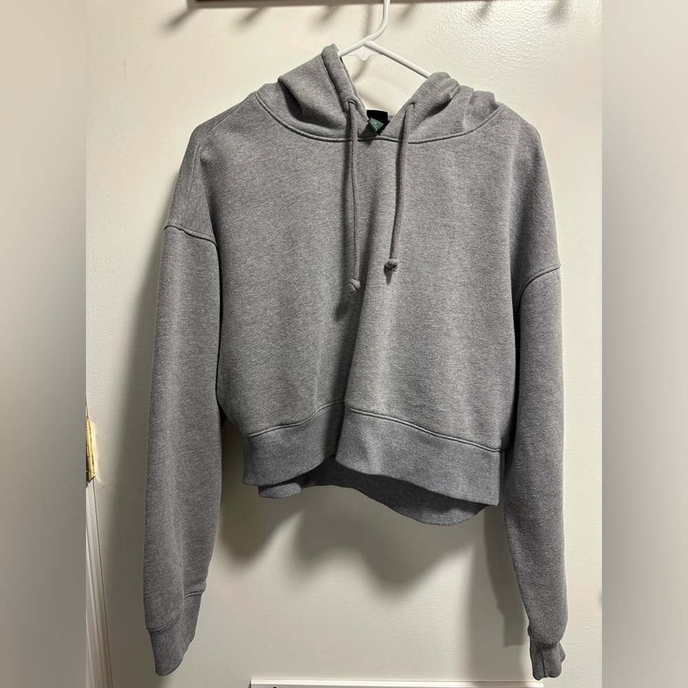 Wild Fable Heather Gray Cropped Hoodie Medium